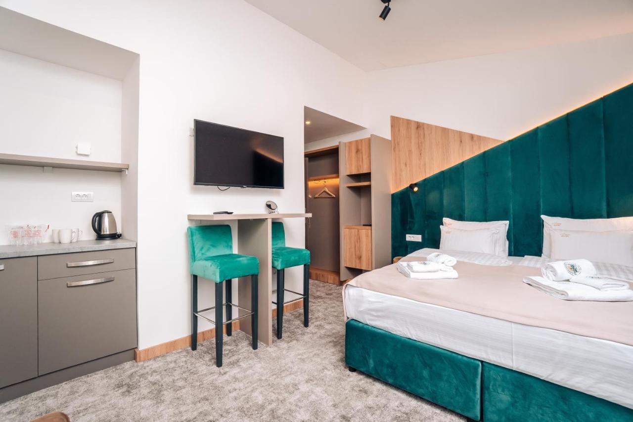 Hotel Forest Pale Extérieur photo