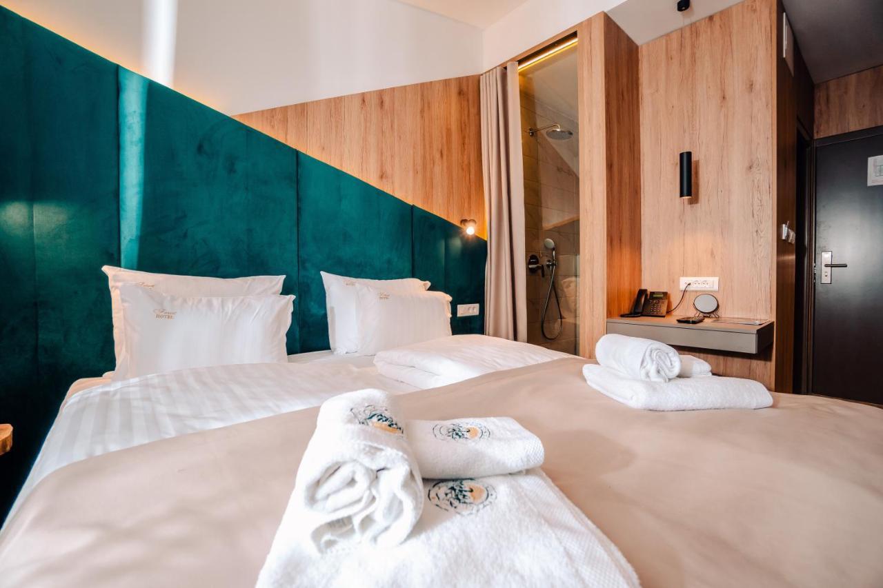 Hotel Forest Pale Extérieur photo